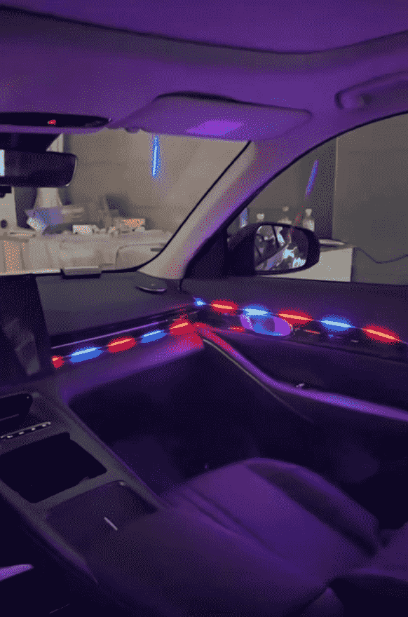 Xevaban.com ở 214 Giải Ph&oacute;ng l&agrave; đơn vị chuy&ecirc;n cung cấp phụ kiện oto, đồ chơi oto, phụ kiện geely ex5, đồ chơi geely ex5,&nbsp;xevaban, 214 giải ph&oacute;ng, đ&egrave;n nội thất ex5, đ&egrave;n led nội thất ex5, dải led nội thất ex5, độ đ&egrave;n led n&ocirc;i thất ex5.